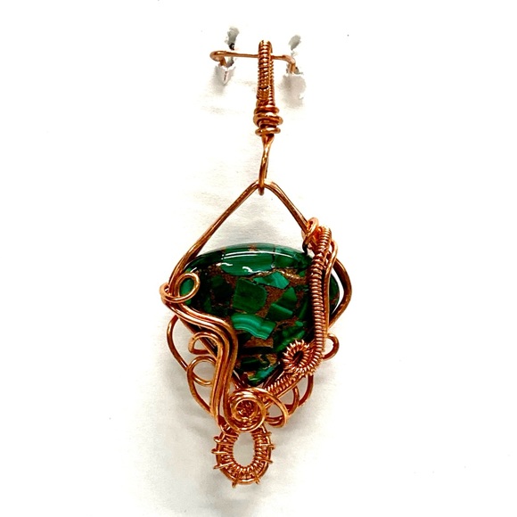 HANDCRAFT Malachite Copper Hand Wrapped Copper Freeform Pendant, Artisan Jewelry - Picture 4 of 10